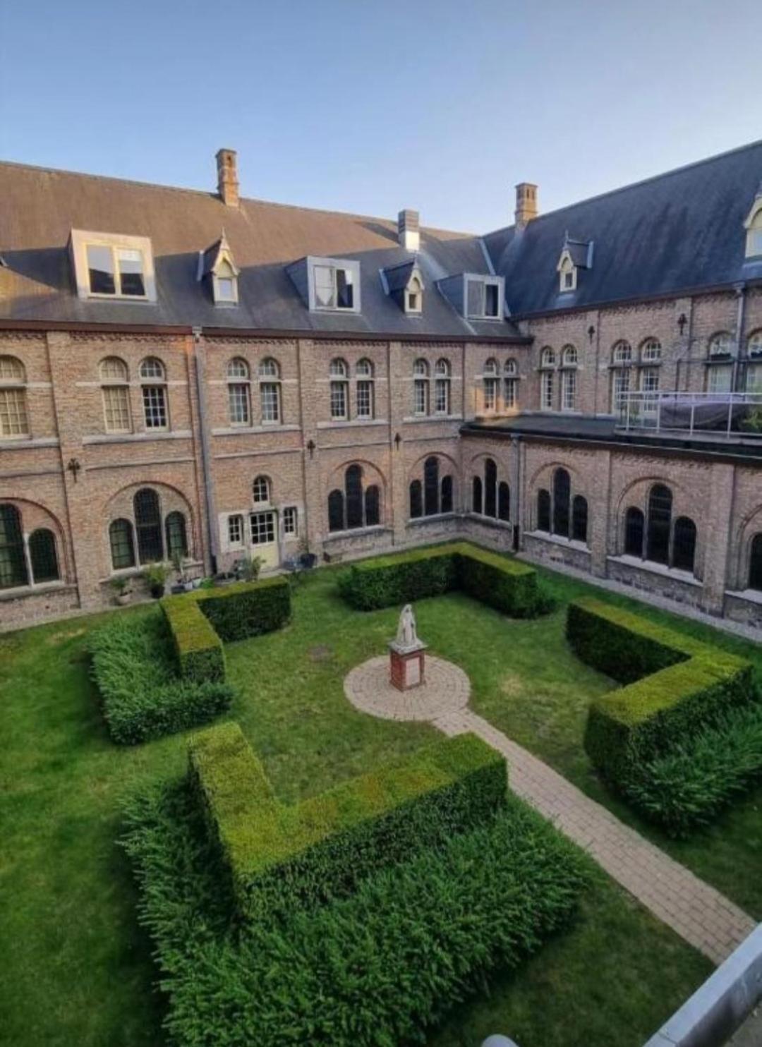 The Carmelite Leilighet Ieper Eksteriør bilde