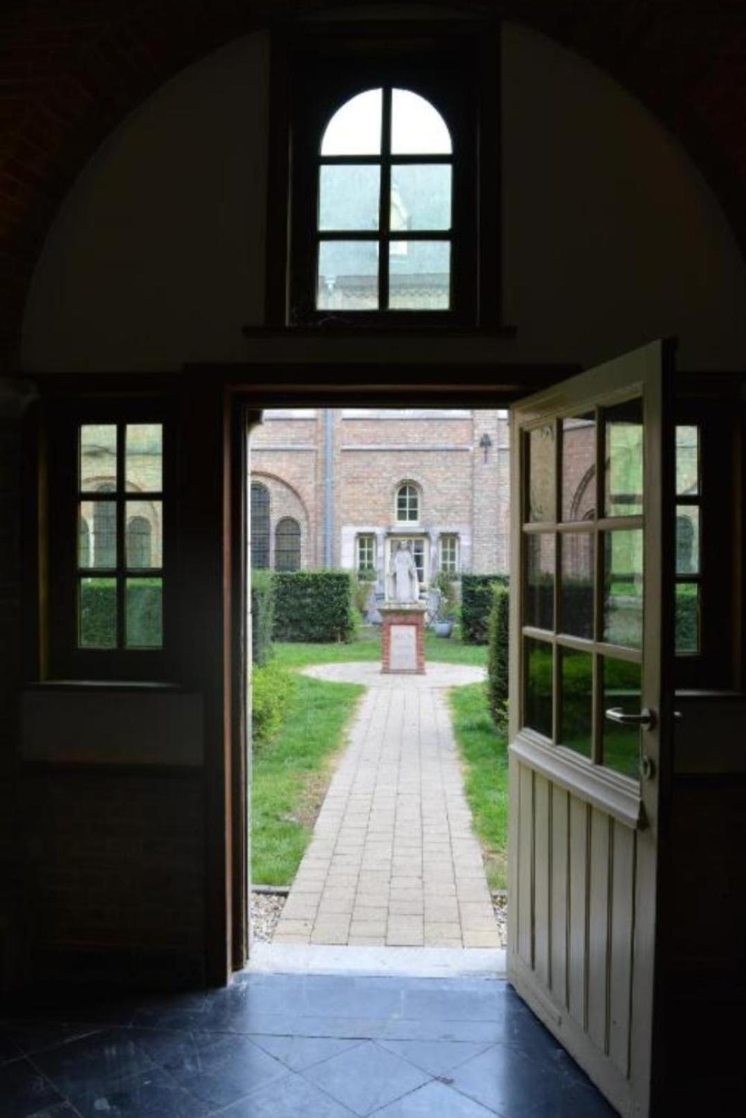 The Carmelite Leilighet Ieper Eksteriør bilde